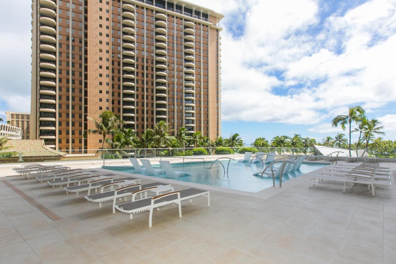 Ilikai Tower One Bedroom Lagoon View Waikiki Condos With Lanai & Free Wifi Honolulu Room photo